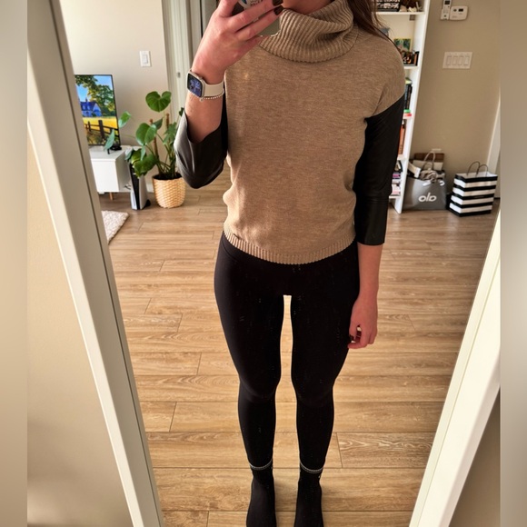 LIME sweater - Picture 7 of 9